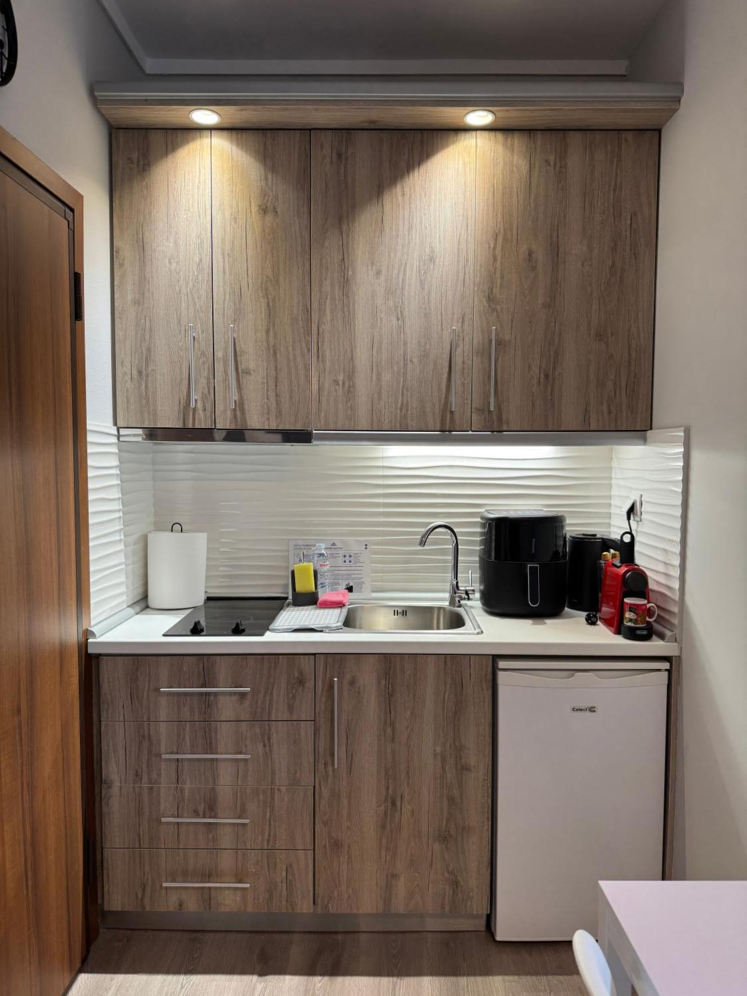 Work From Home Project Tesalonika Bagian luar foto